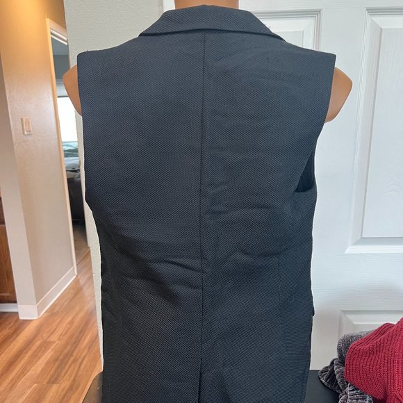 Club Monaco Vest - Picture 2 of 4